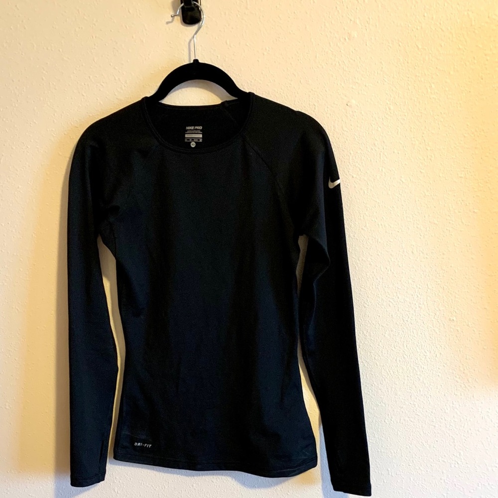 Nike Women Dri Fit Long Sleeve Thick Athletic Top